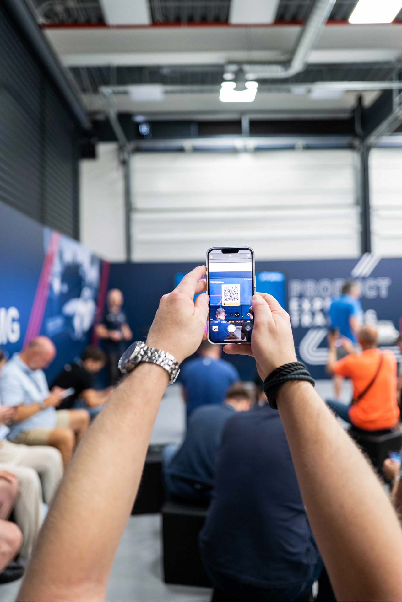Nutzen der Eventfeatures des stg/Learn mit QR-Code scannen